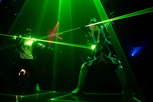 Laser Show – MIV, Ariu & Ge Da